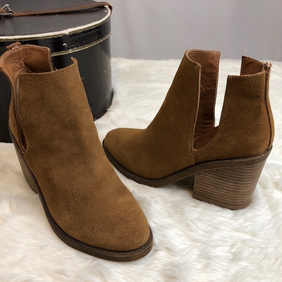 Steve Madden Sharini Suede Chestnut 